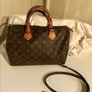 Louis Vuitton Speedy 30 Monogram purse brand new